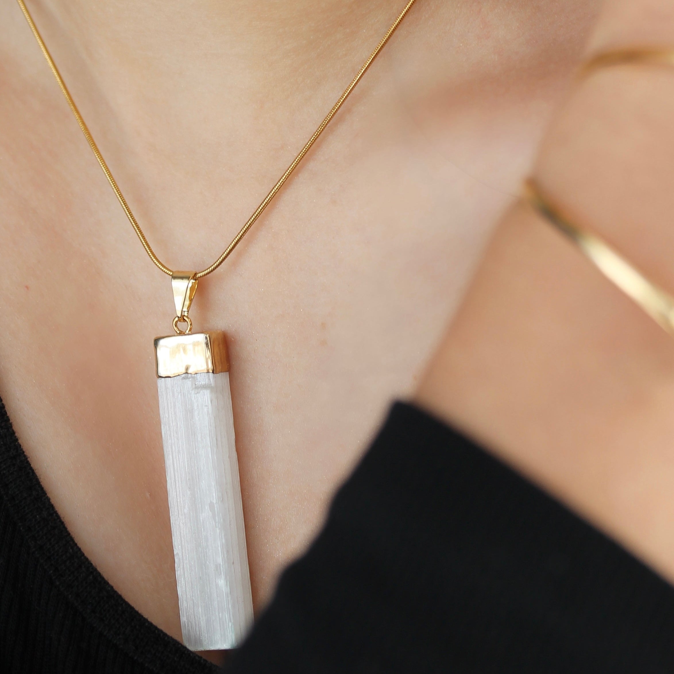 Selenit Amulett – 18K Vergoldet oder Versilbert, inkl. Edelstahlkette