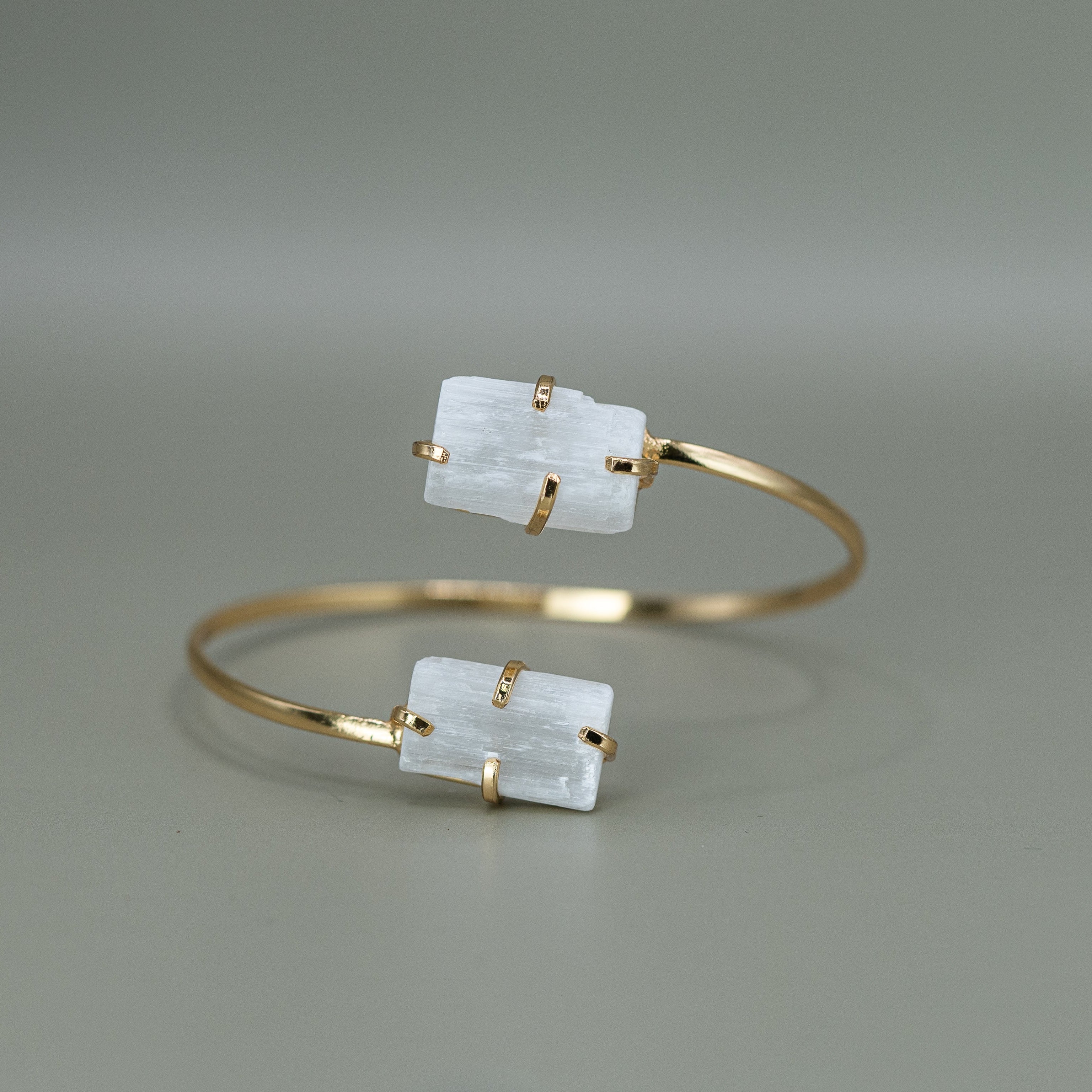 Selenit Armreifen Dual Größenverstellbar - 18K Vergoldet, Nickel Frei