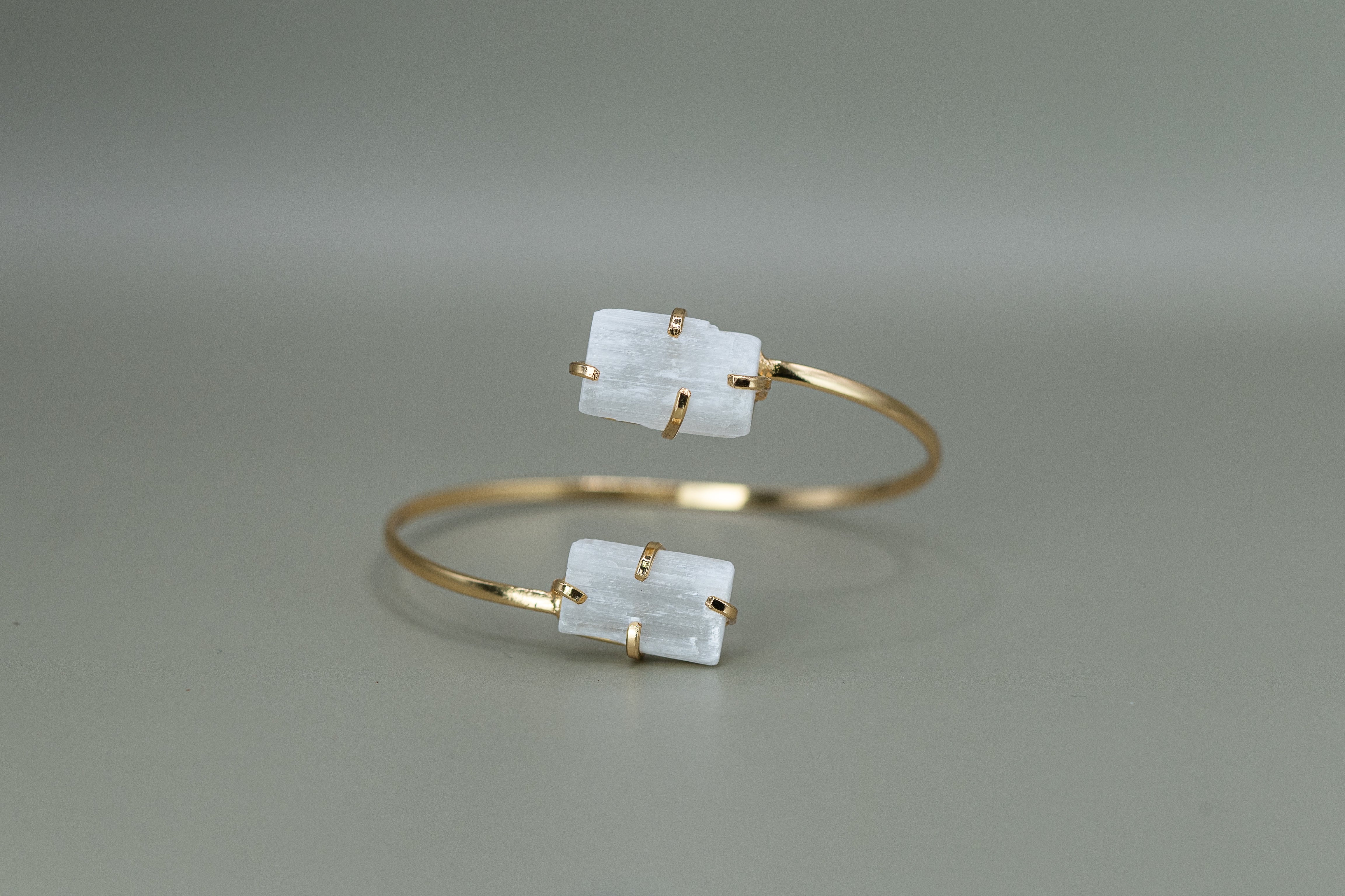 Selenit Armreifen Dual Größenverstellbar - 18K Vergoldet, Nickel Frei