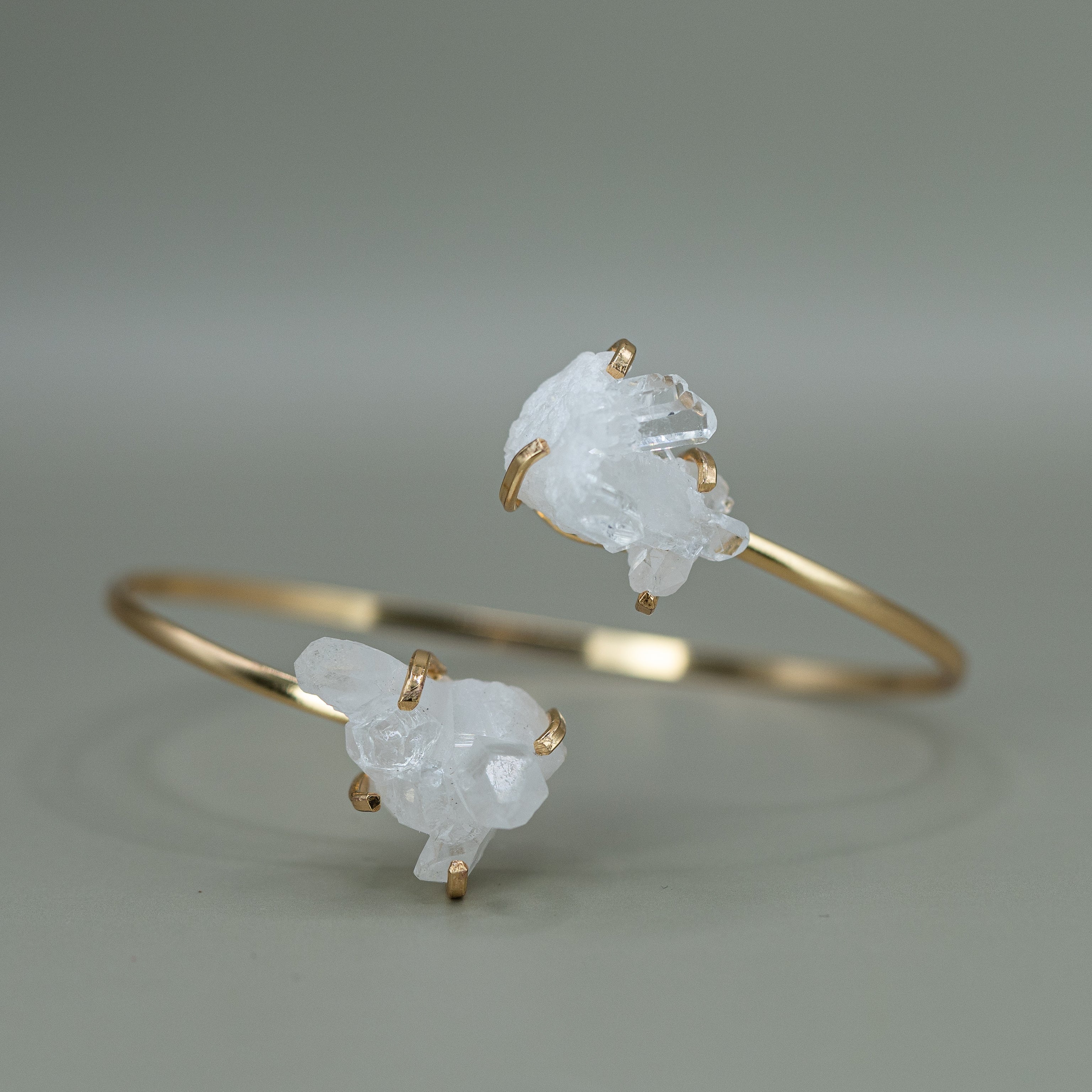 Bergkristall Armreifen Dual – 18K Vergoldete oder Versilberte Fassung, Nickel Frei