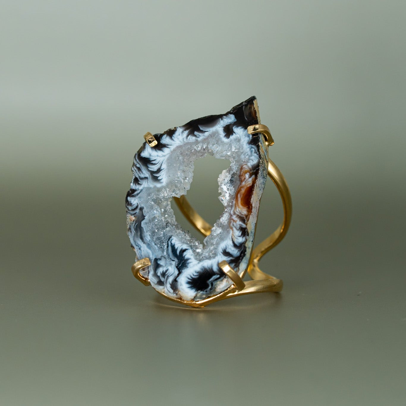 Agate Ring dunkel – 18K vergoldet, größenverstellbar