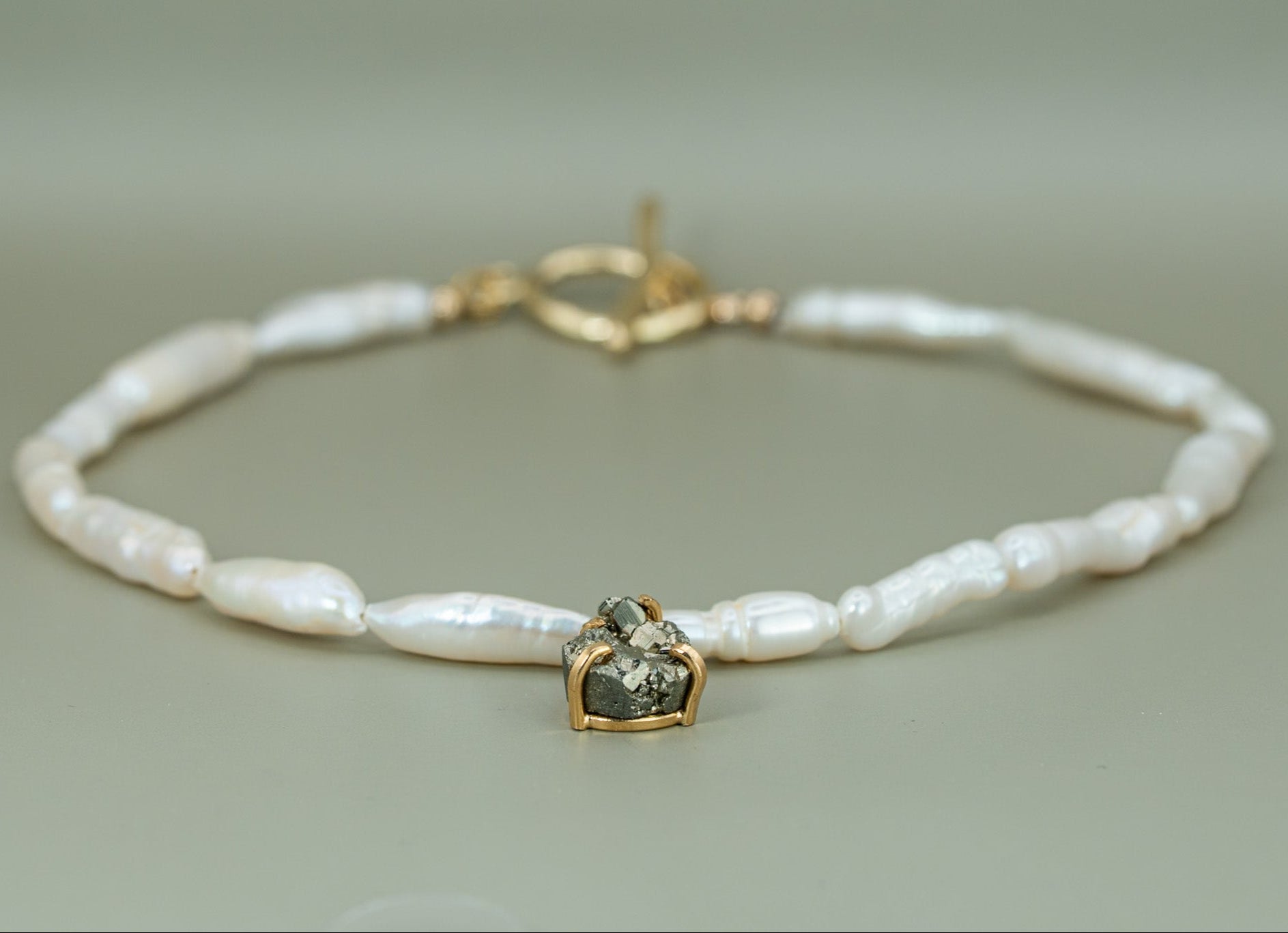 One of a Kind - YELENA - COLLIER