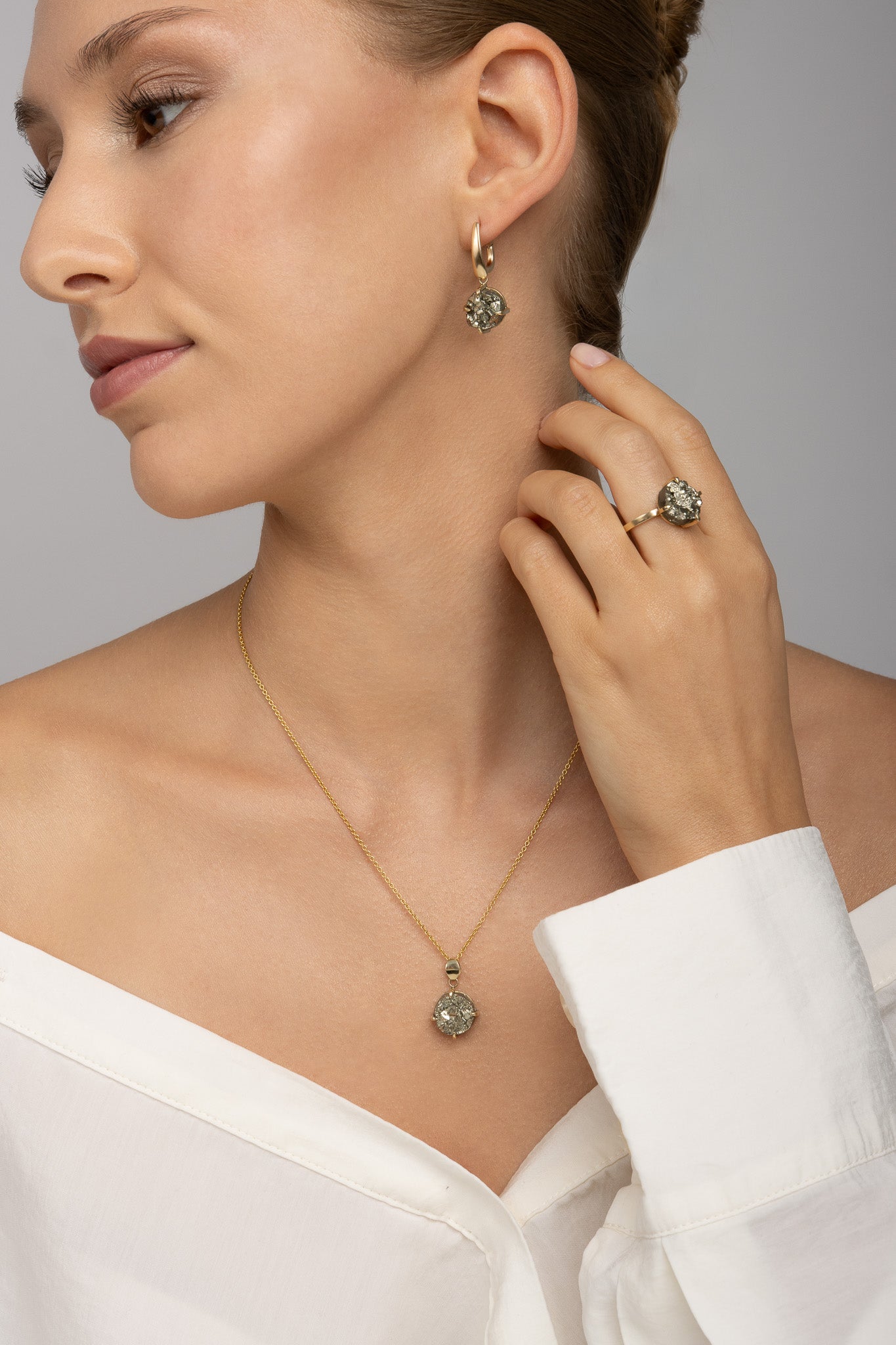 Luxuriöse Pyrit-Anhänger | 14 Karat (Weiß-)Gold | Handgefertigt in Pforzheim