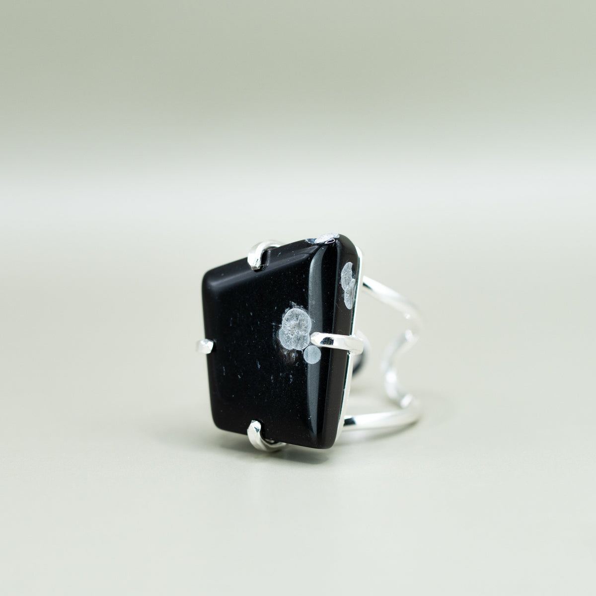 Schneeflocken Obsidian Ring – Größenverstellbar, Versilbert, Nickel Frei